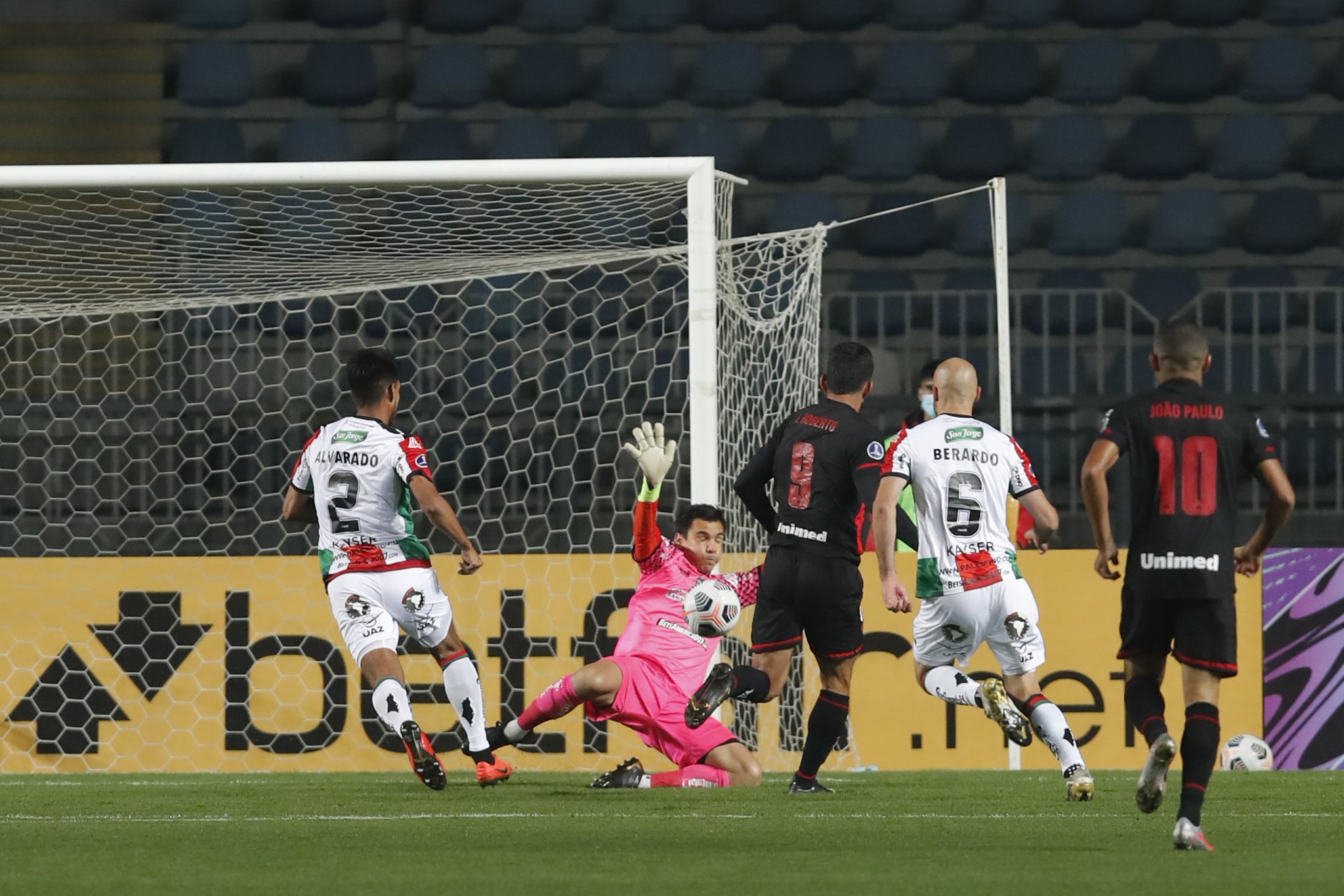 5CD43888-C467-4E9A-8457-199C2031A6F3