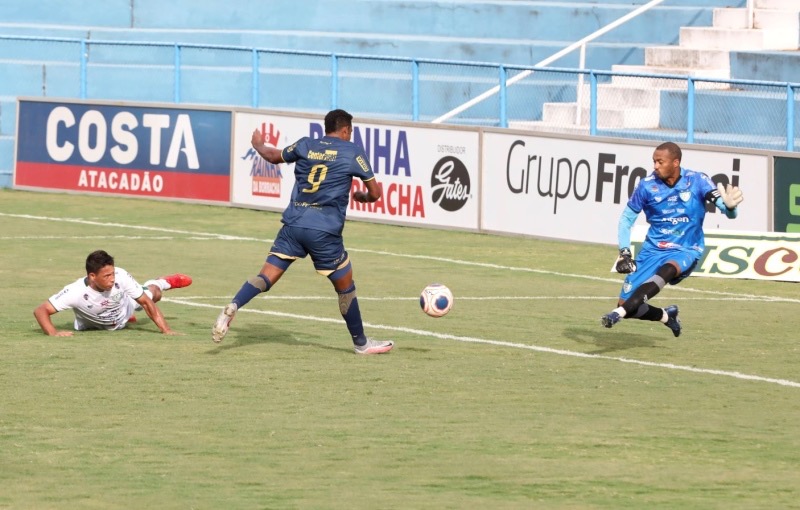 B3EF93FF-E970-4C7E-B980-EEBABE6290B0