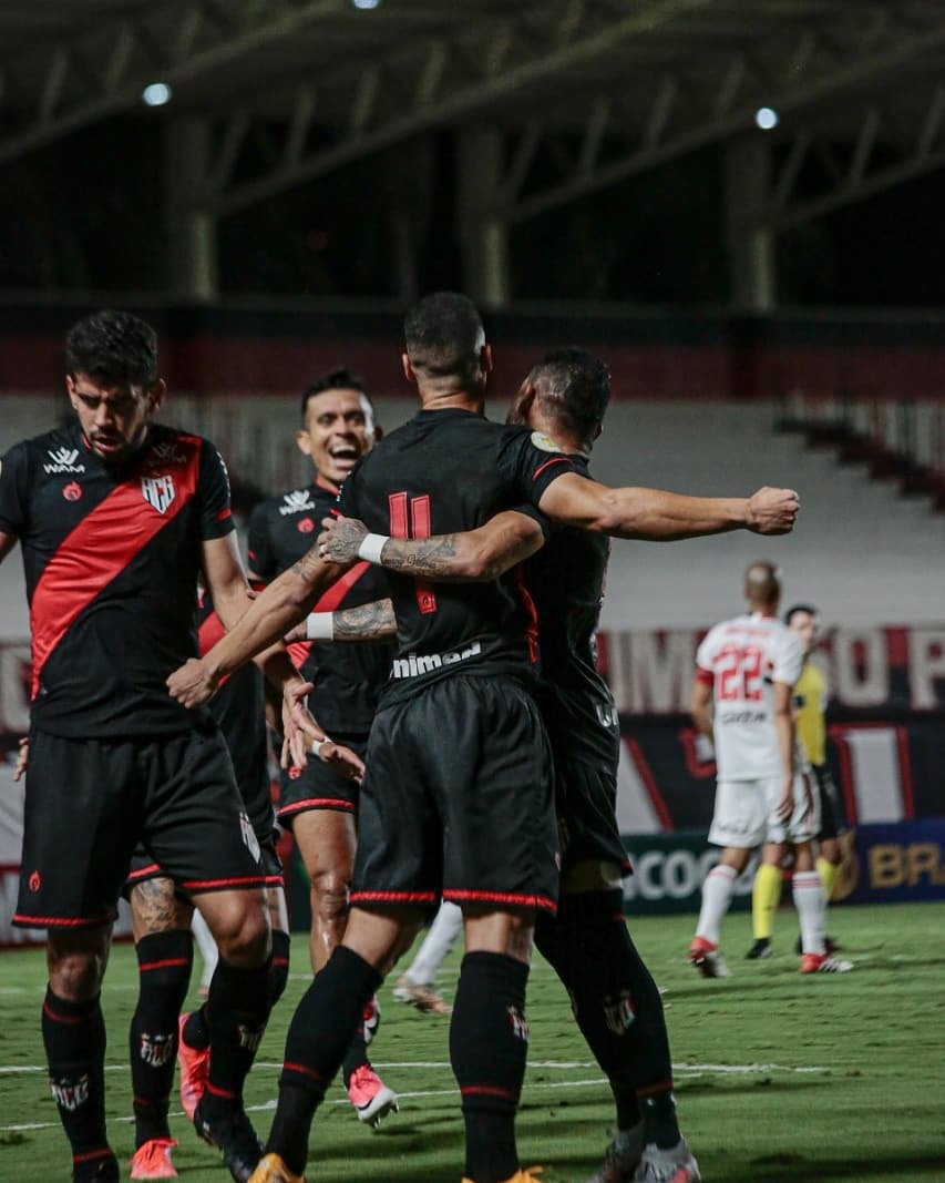 B0F1DA93-3EAF-4E60-84A7-7DDD90648754