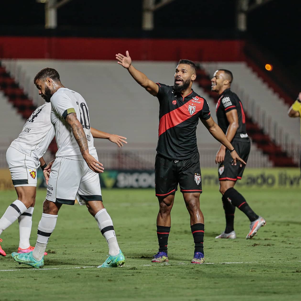 C2E3A508-51C0-4A3C-A15F-2060BFFB6246