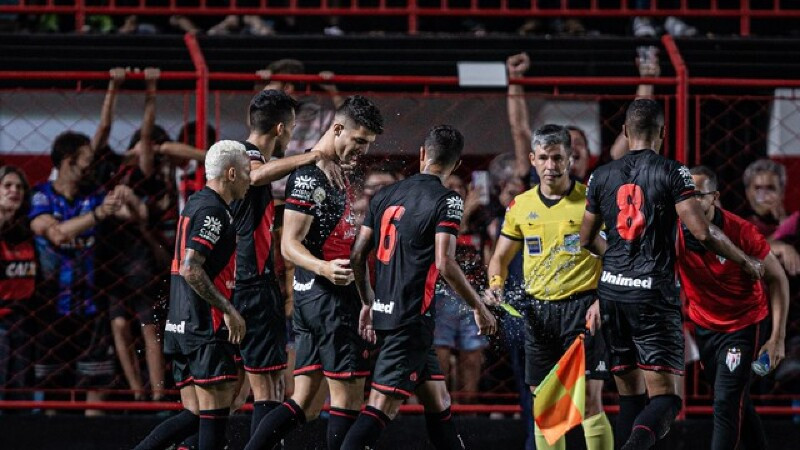 AB8DE4D3-A387-48B0-9A69-FB80C6AEF23C