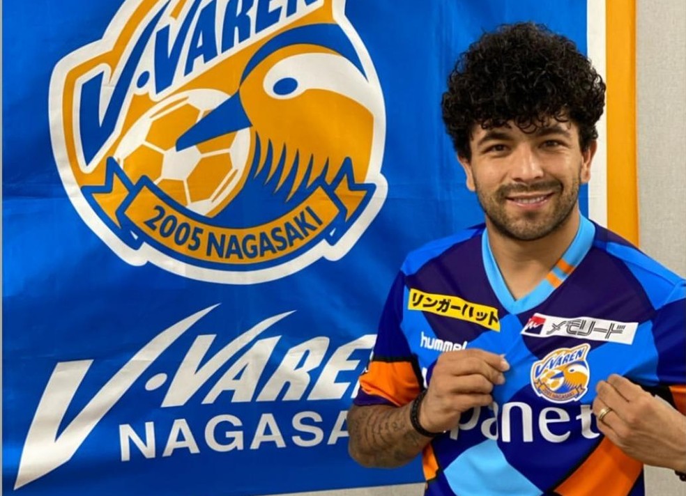 0FE6A0BD-0E71-43BA-858D-0A3A925DFFF9