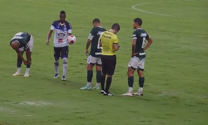 265EA96B-A451-4C6A-A944-43E558D31834