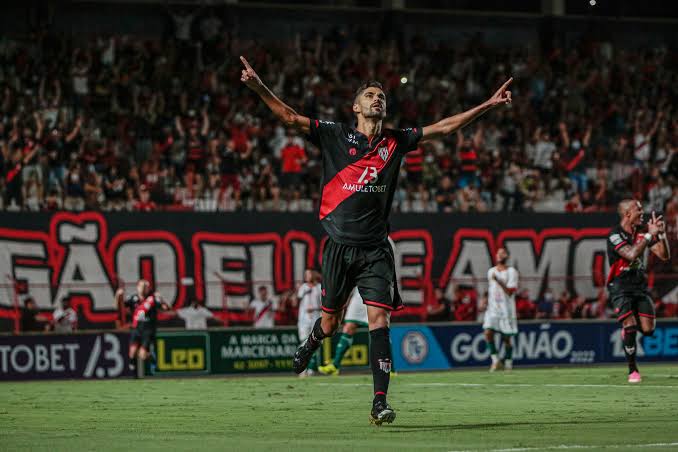 0476E947-3D45-41B2-B10F-A85F2C66E21E