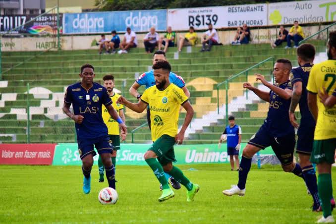 62401F9E-2D99-4DF2-8A0E-82E89FE30268