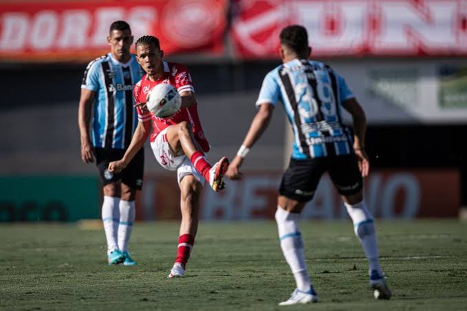 17148B52-D0BF-4489-BEA1-0E03C5647CC1