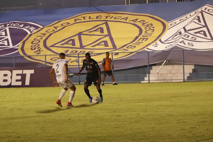 5FED9929-4865-4667-B475-D5DD41C0C122