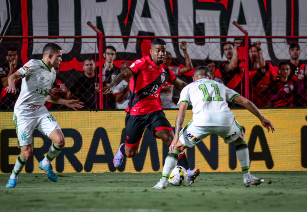 Atletico-GO-0x1-America-Campeonato-Brasileiro-1024x707