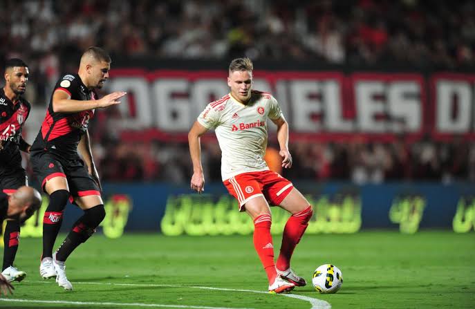 01A22B25-B5FC-46D5-A891-C5D592F94158