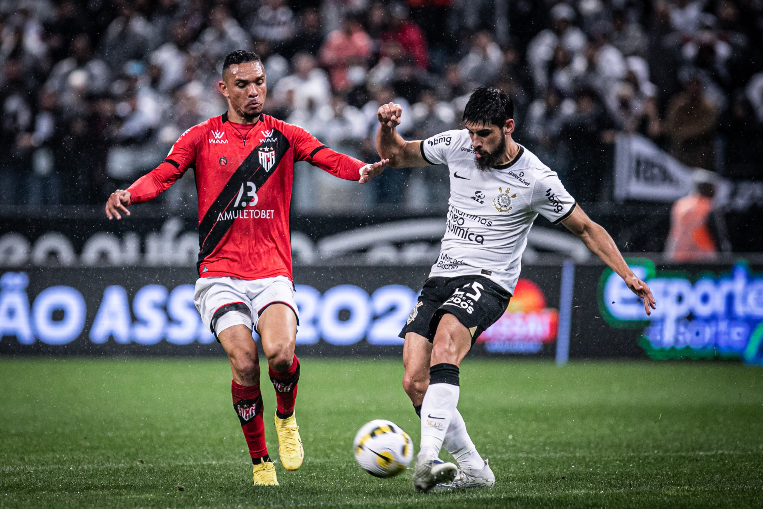 Partida entre Corinthians e Atlético-GO