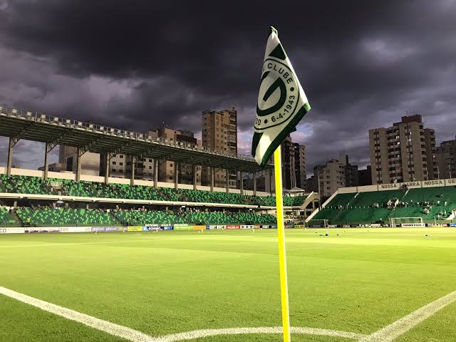 1DEBB24C-9802-4DB3-BD13-AE83F39CD1DF