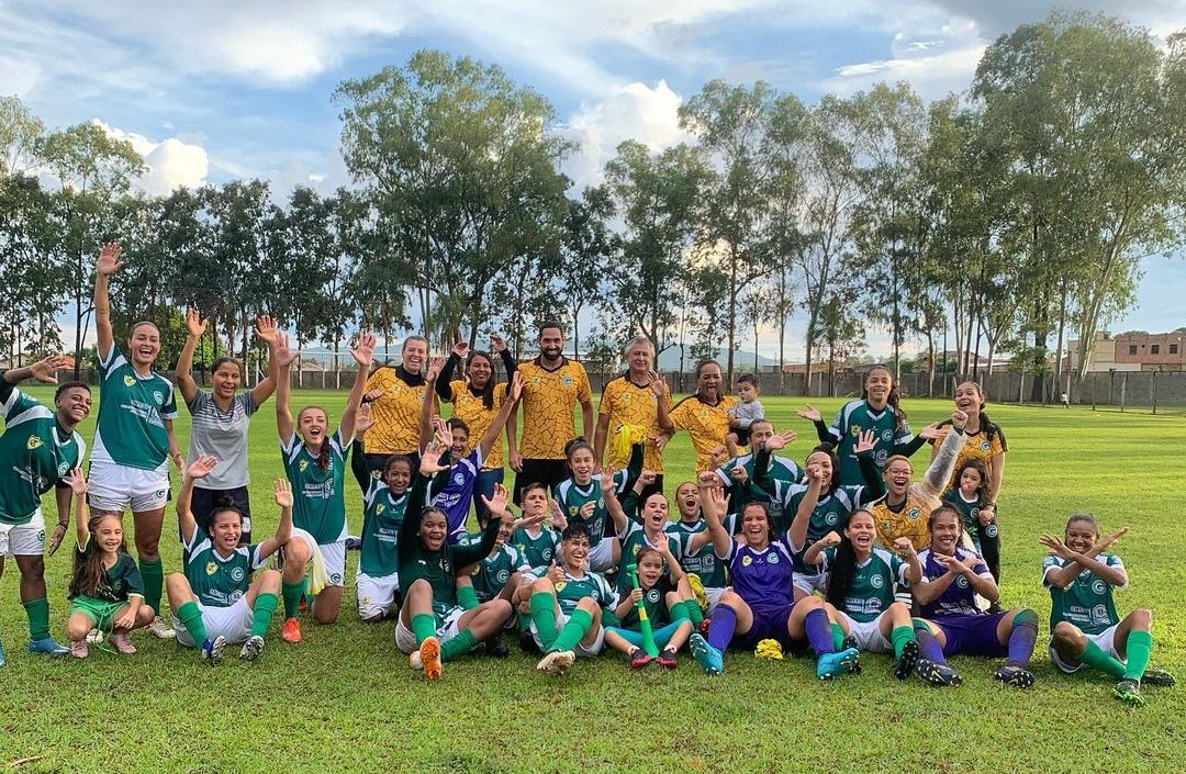 B72CF92B-D68D-4258-B9A5-0FEDF0D34029