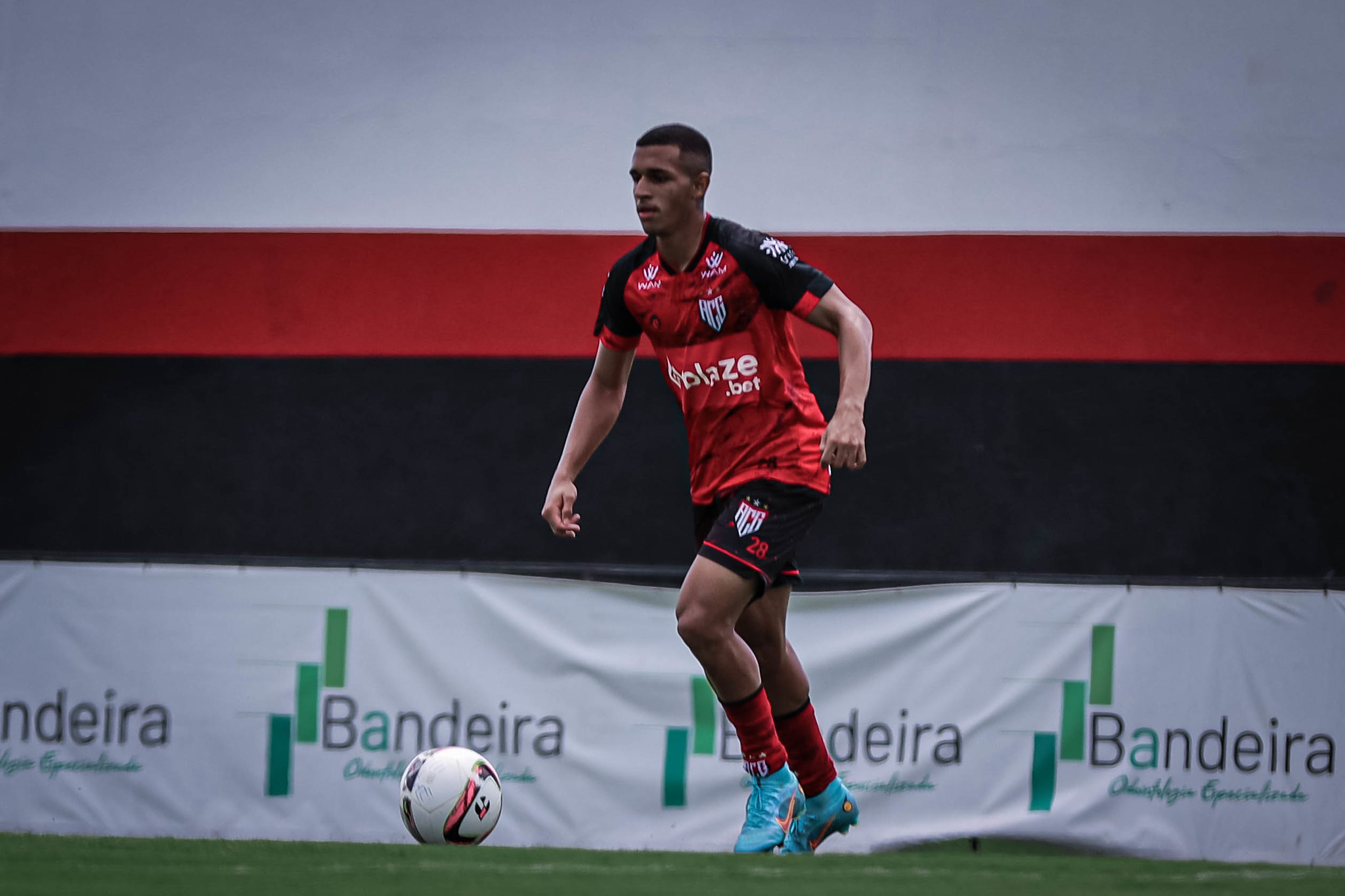 thiago medeiros atlético