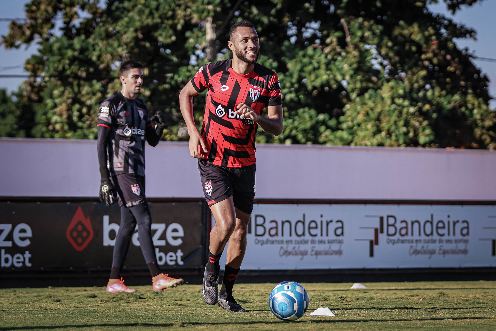 gustavo coutinho gustavo coutinho