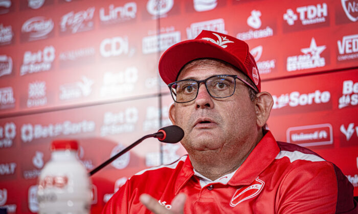 Guto Ferreira