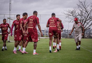 Elenco