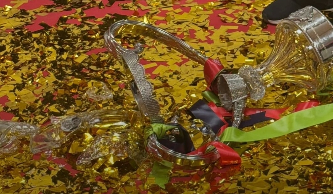 Taça quebrada