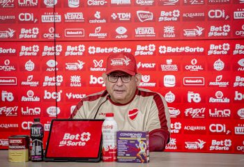 Guto Ferreira