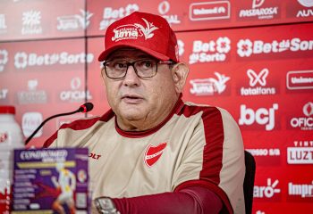 Guto Ferreira