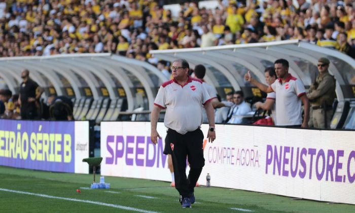 Guto Ferreira