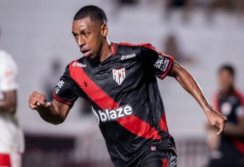 Assis